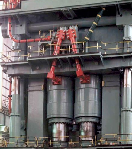 1506136745251016488.png 《輝煌中國》展示8萬噸模鍛壓機——重工業(yè)實力的國寶裝備